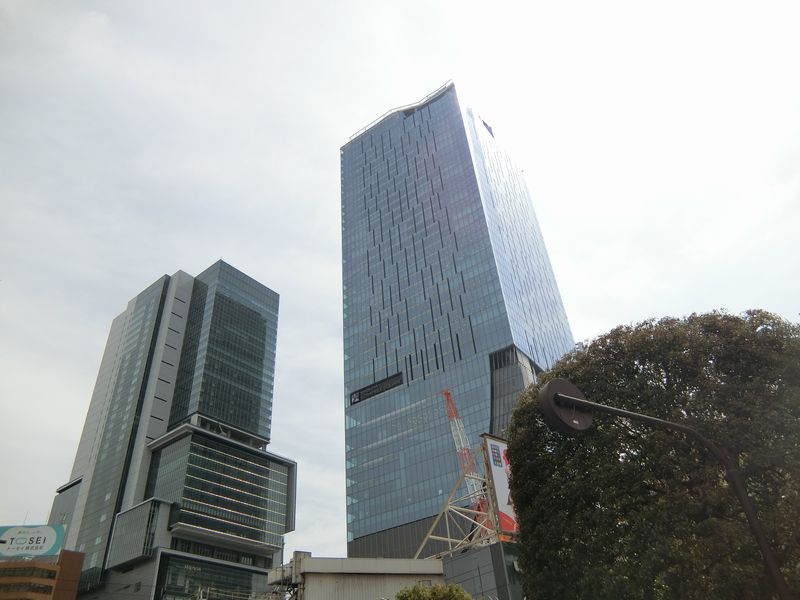 渋谷駅前の高層ビル群
